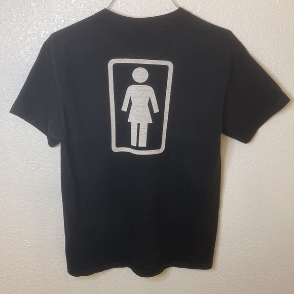 Medium, black GIRL skate shirt. - Picture 2 of 5